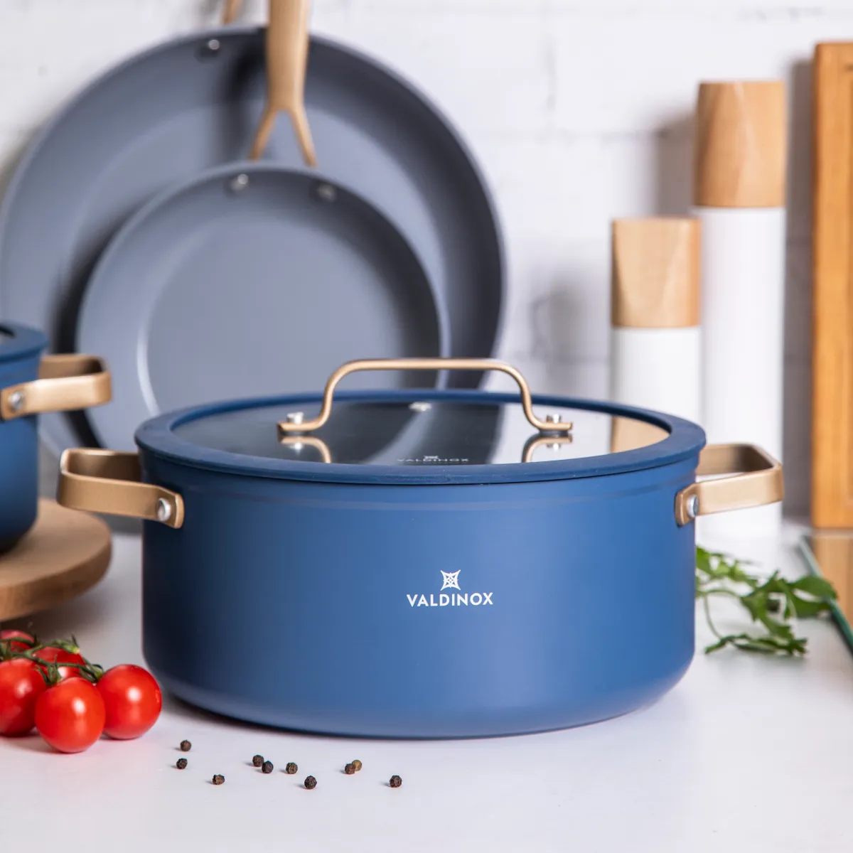 Garnek na indukcję aluminiowy z pokrywką Valdinox Giovanni 4,3 l